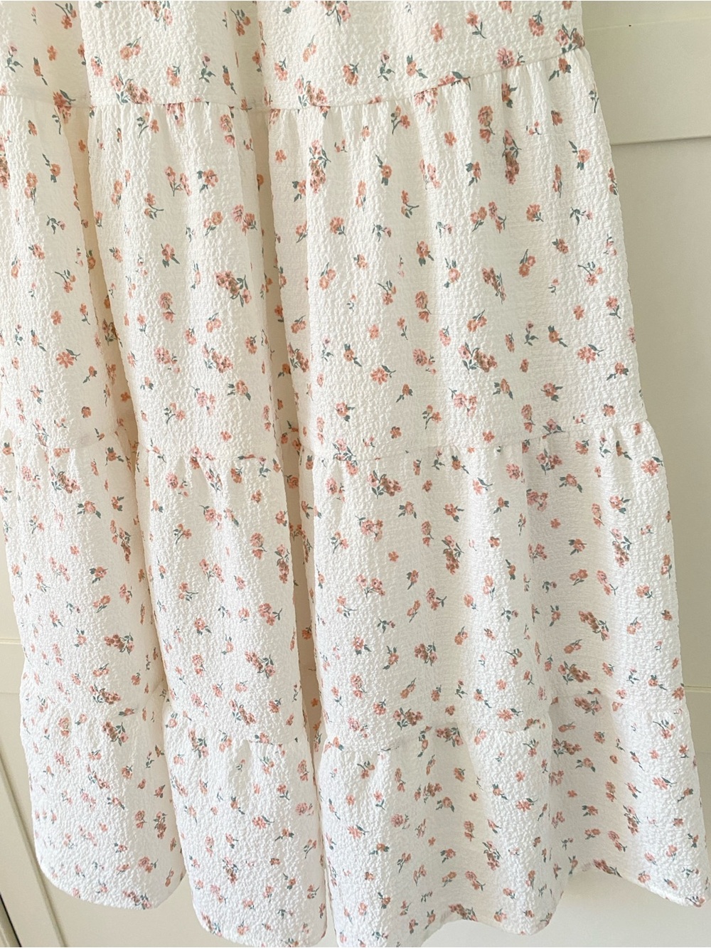 NWT Ardene White Floral Puff Sleeve Smocked Midi Dress Cottagecore Size M - Picture 4 of 15